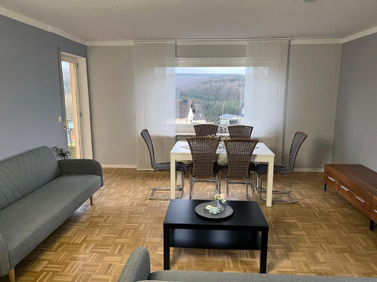 גרולסטיין Wohnung Mit Panoramablick מראה חיצוני תמונה