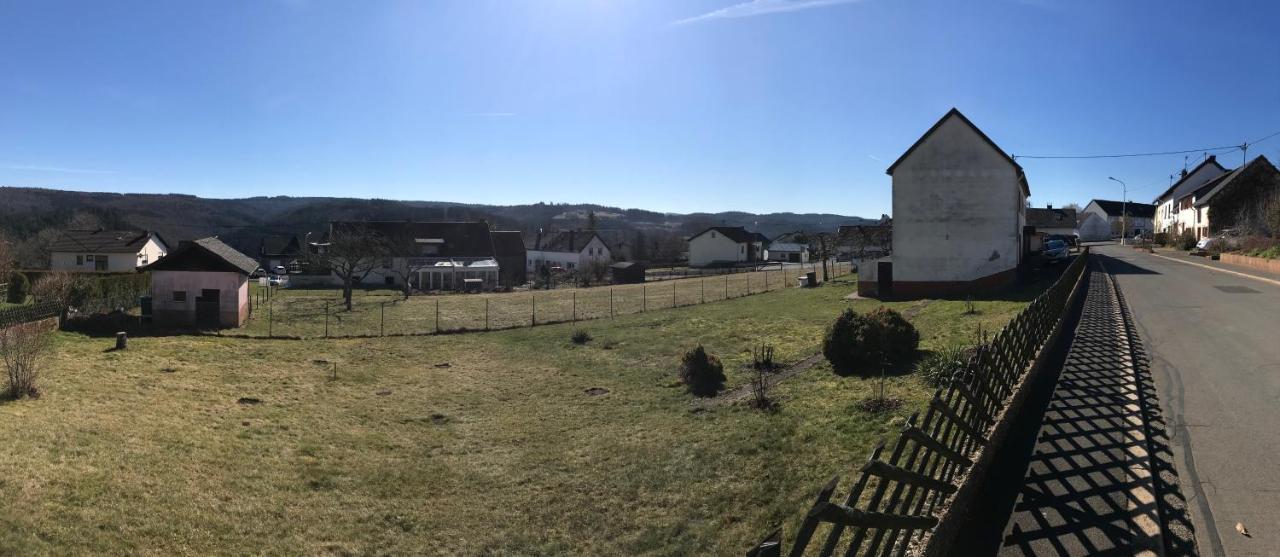 גרולסטיין Wohnung Mit Panoramablick מראה חיצוני תמונה